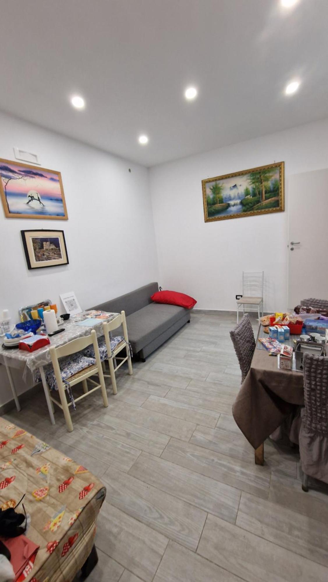 Appartamento Intero Casa Vacanze Espo Napoli Esterno foto
